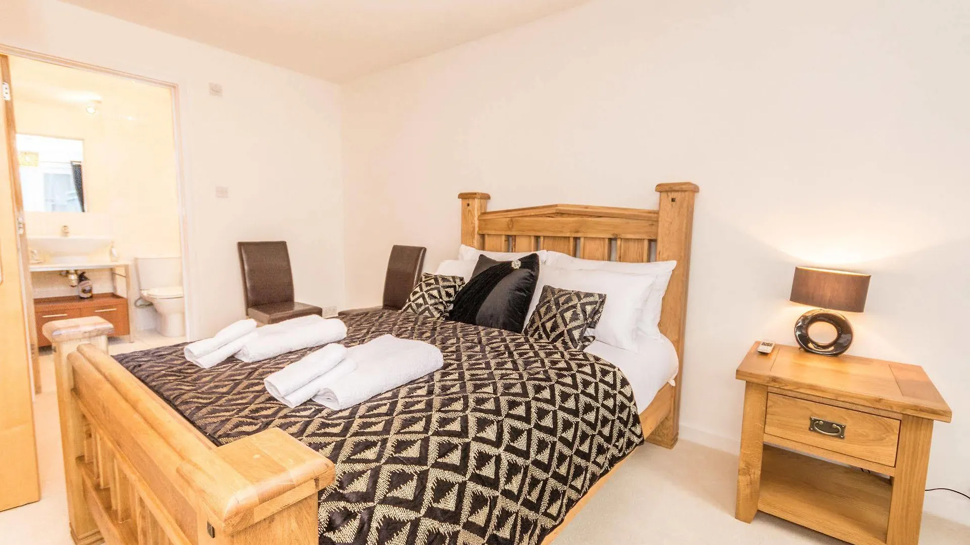 Holistic Condos Apartments - Albion Gardens Edinburgh 0*,